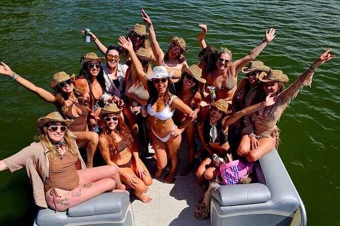 3 Hour 25ft Pontoon Party Boat with Captain up to 12 people - Quick hits before you go