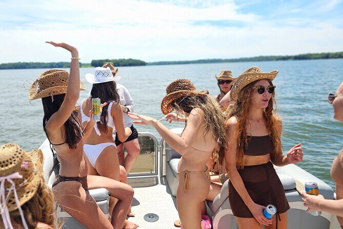 30ft Double Decker Triple Slide Party Boat with Captain up to 22 - Price and value: what $1,099 per group buys you