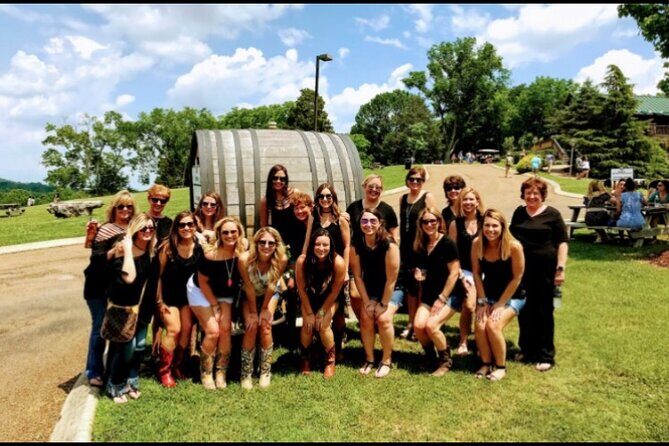 Arrington Vineyard Winery Round-Trip Shuttle Transportation from Nashville - Your Time on the Kix Brooks-Owned Property (No Rush, But Don’t Plan Big)
