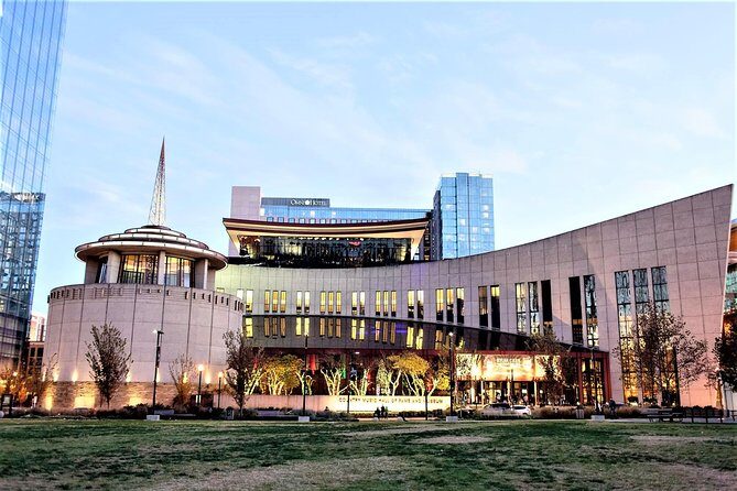 Country Music Hall of Fame, RCA Studio B, Hatch Show Combo Ticket - The Country Music Hall of Fame: Self-Guided Time That Actually Works