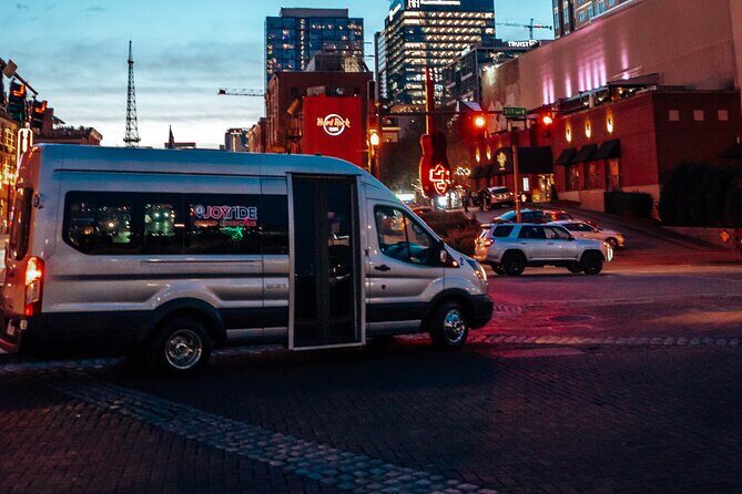 Group Transportation To Or From Nashville Airport (BNA) - The Ride Time: Why 30 Minutes Works (and When It Doesn’t)