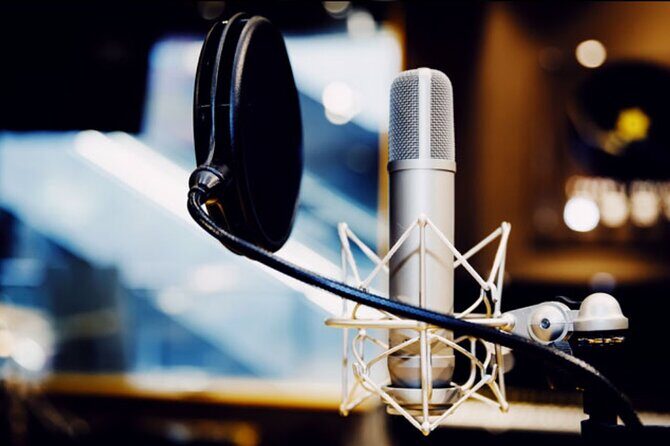 Live the Nashville Dream: Write and Record Your Very Own Song! - Who This Nashville Song Session Suits Best