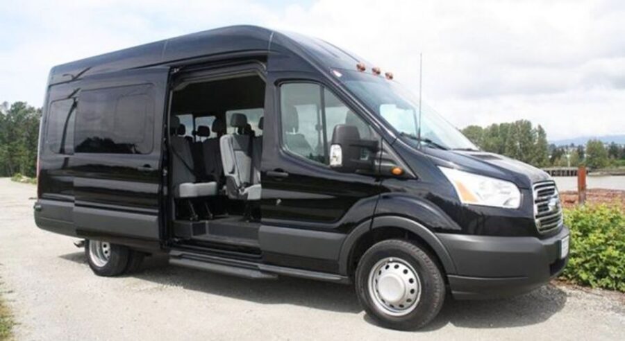 Nashville Airport: One-Way Private Transfer to Nashville - Inside the ride: private, air-conditioned, and built for a one-way trip