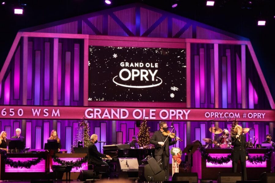 Nashville: Country Christmas Music Show at the Opry House - Who this holiday show is best for