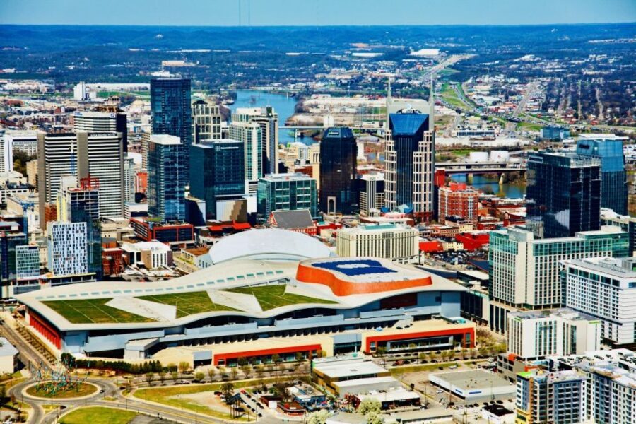 Nashville: Downtown Helicopter Experience - How Smooth Is It Really: Weather, Noise, and Motion