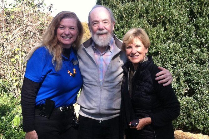 Nashville Famous Footsteps Guided Walking Tour - Honky-tonk Broadway: old stories meet new energy
