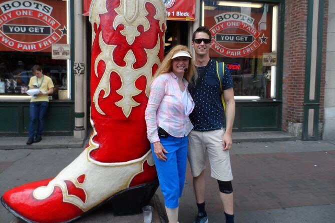 Nashville Famous Footsteps Guided Walking Tour - Time, pace, and the heat factor you should plan for