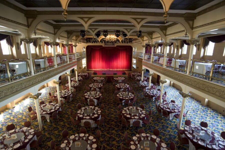 Nashville: General Jackson Showboat Lunch Cruise - Price and Value: Is $98 a Good Deal?