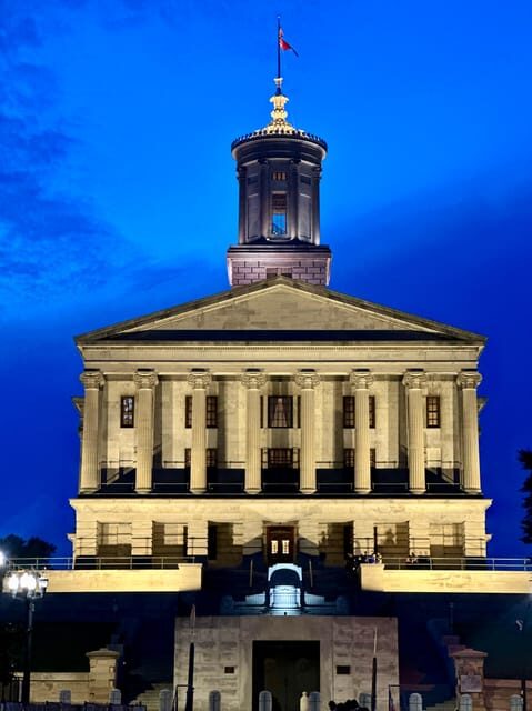 Nashville Ghost Hunt: Paranormal Investigation Tour - Entering The Tennessee State Capitol Meeting Point (and finding it fast)