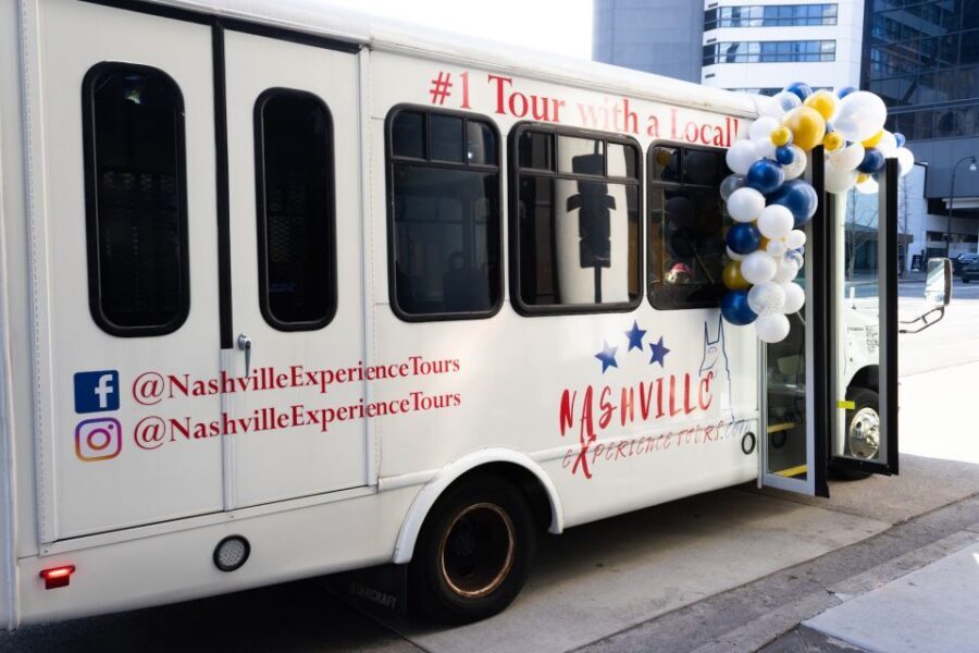 Nashville: Guided City Van Tour - Where you meet and how to start on the right foot