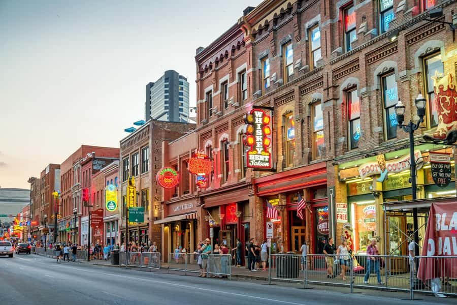 Nashville: Guided Delicious Donut Tour with Tastings - Practical details that help your tour go smoothly
