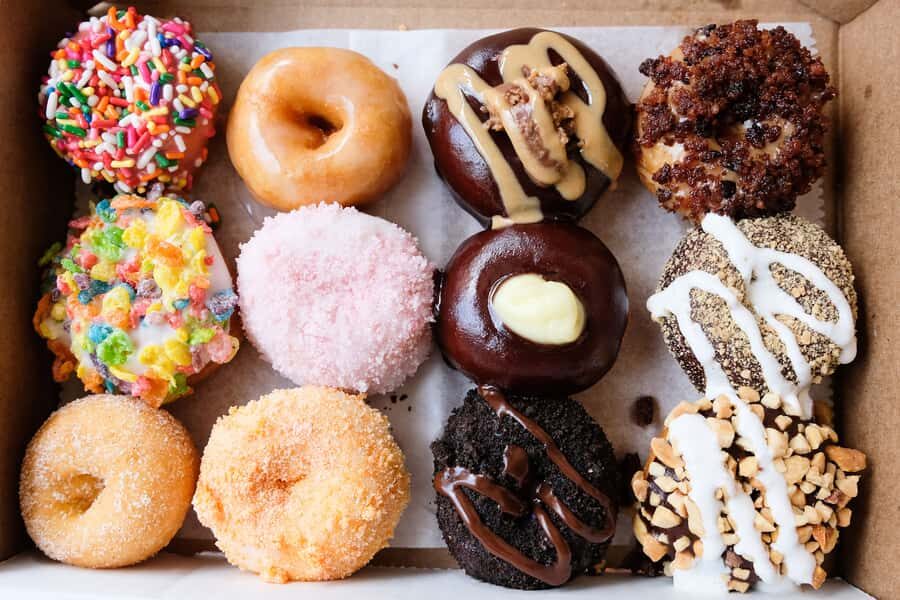 Nashville: Guided Delicious Donut Tour with Tastings - Starting at Parlor Doughnuts: your first taste and the walking rhythm
