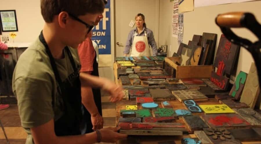 Nashville: Hatch Show Print Shop Guided Tour - Entering the Hatch Show Print Experience Without the Guesswork