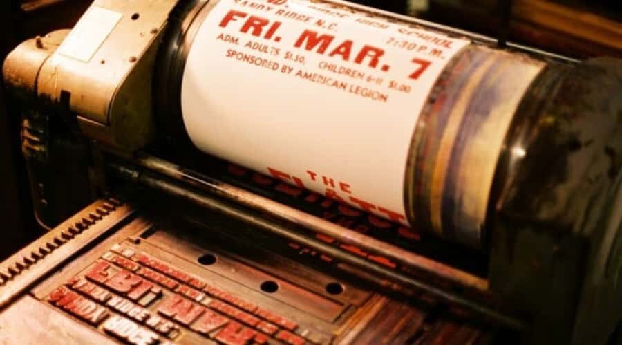 Nashville: Hatch Show Print Shop Guided Tour - Small Group Size: Better Than Being Herded
