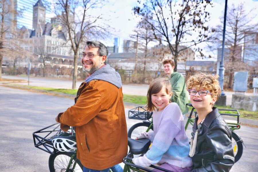Nashville: Immersive E-Bike Tour of Music City's History - Vanderbilt, Broadway, and the Ryman-to-Tootsies loop