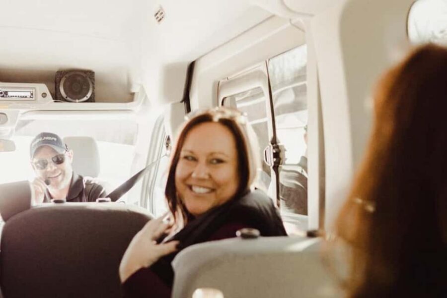 Nashville: Jack Daniel's Distillery Tour with BBQ and Music - The Ride Back: Guitar, Sing-Alongs, and Getting Ready for Broadway