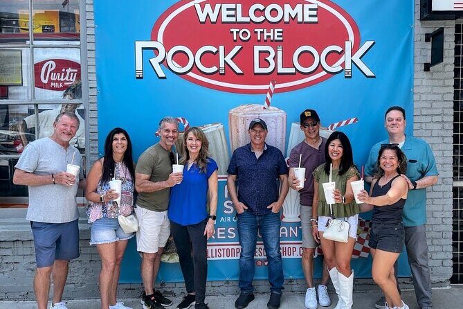 Nashville Music, History and Hidden Gems Tour - Music Row and the homes of the industry (what you’ll look for)