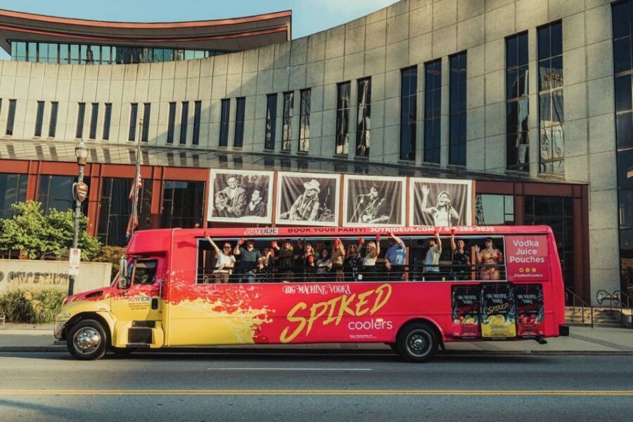 Nashville: Party Bus with DJ and Bar - DJ Energy, Sound Quality, and What You Can Expect the Music To Do