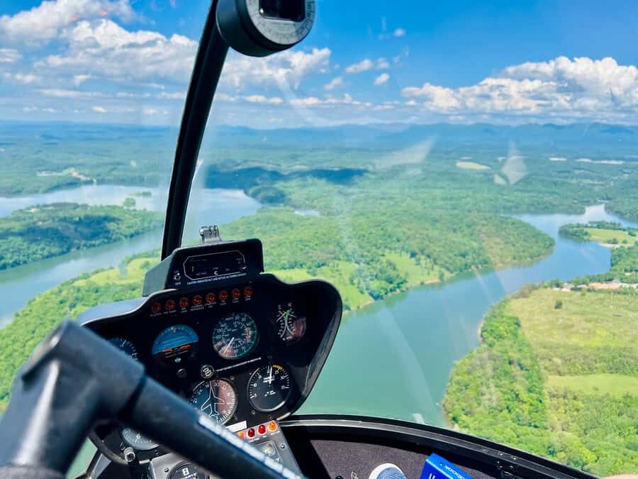 Nashville: River and Nature Tour - Getting airborne: John C. Tune Airport and what to plan for