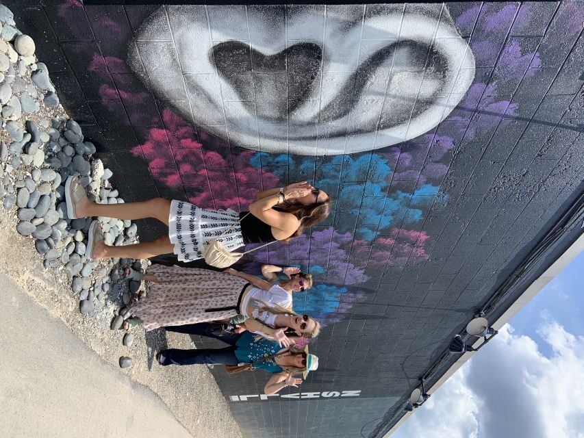 Nashville: Sip n' Shop Guided Walking Tour - Included drinks and appetizers: what to expect, and what to double-check