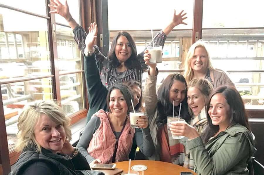 Nashville: Taste of Nashville Food and Sightseeing Van Tour - Should you book this Nashville Taste of Nashville food and sightseeing van tour?