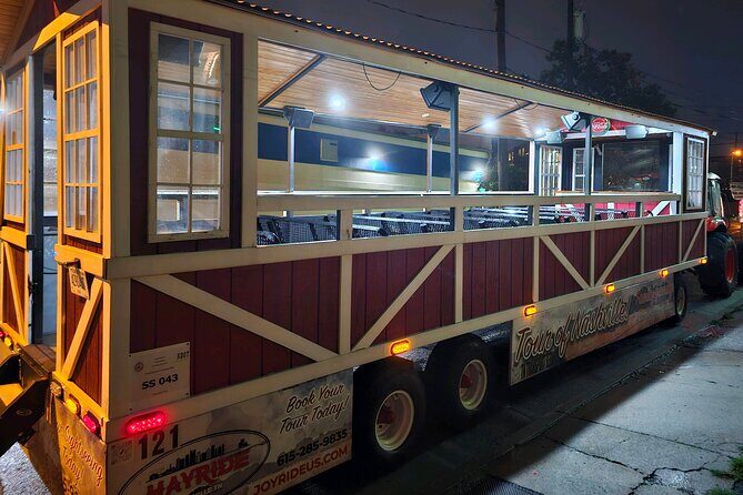Night-Time Hayride Sightseeing Tractor Tour of Nashville - Comfort and practical packing tips for an outdoor ride