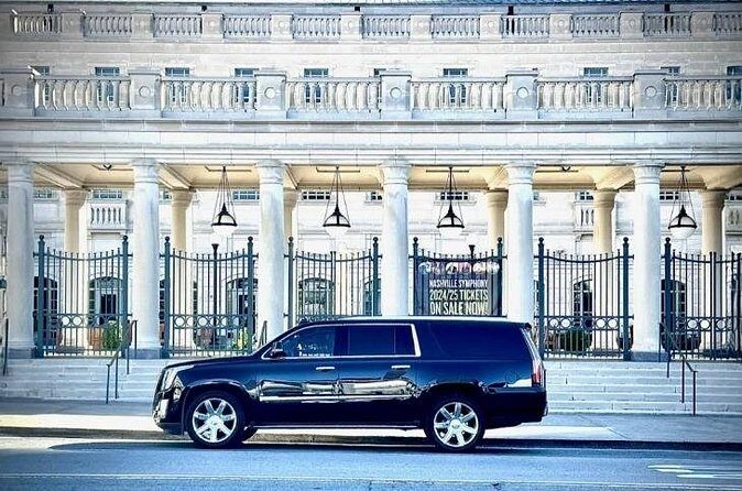Private Luxe Transfer - The Chauffeur Touch: Local Tips Without Turning It Into a Lecture