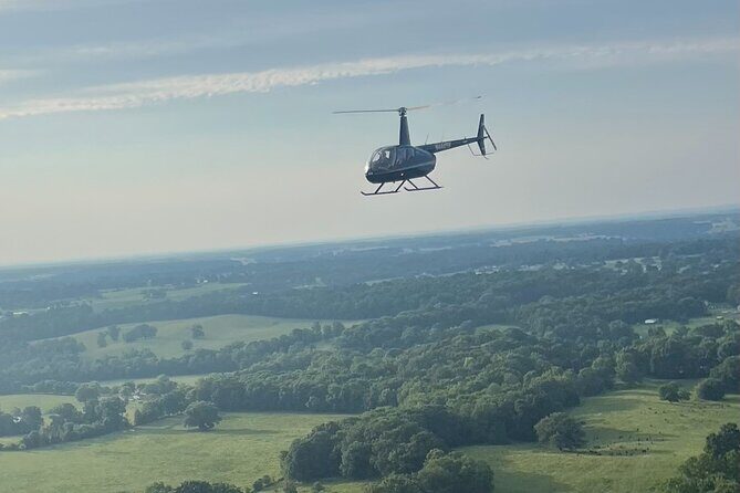 Scenic River & Nature Helicopter Tour from Nashville - Bose headsets, calm pilot talk, and why this works for nervous flyers